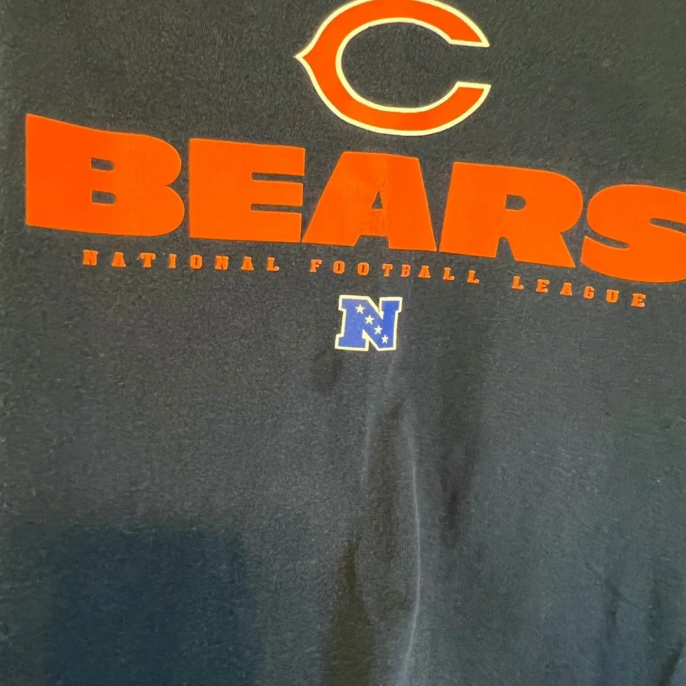 NFL Team Apparel Chicago Bears Long Sleeve Shirt Navy Blue Mens Large Graphic